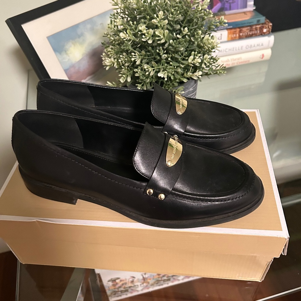 Michael Kors Loafers (size 8.5)